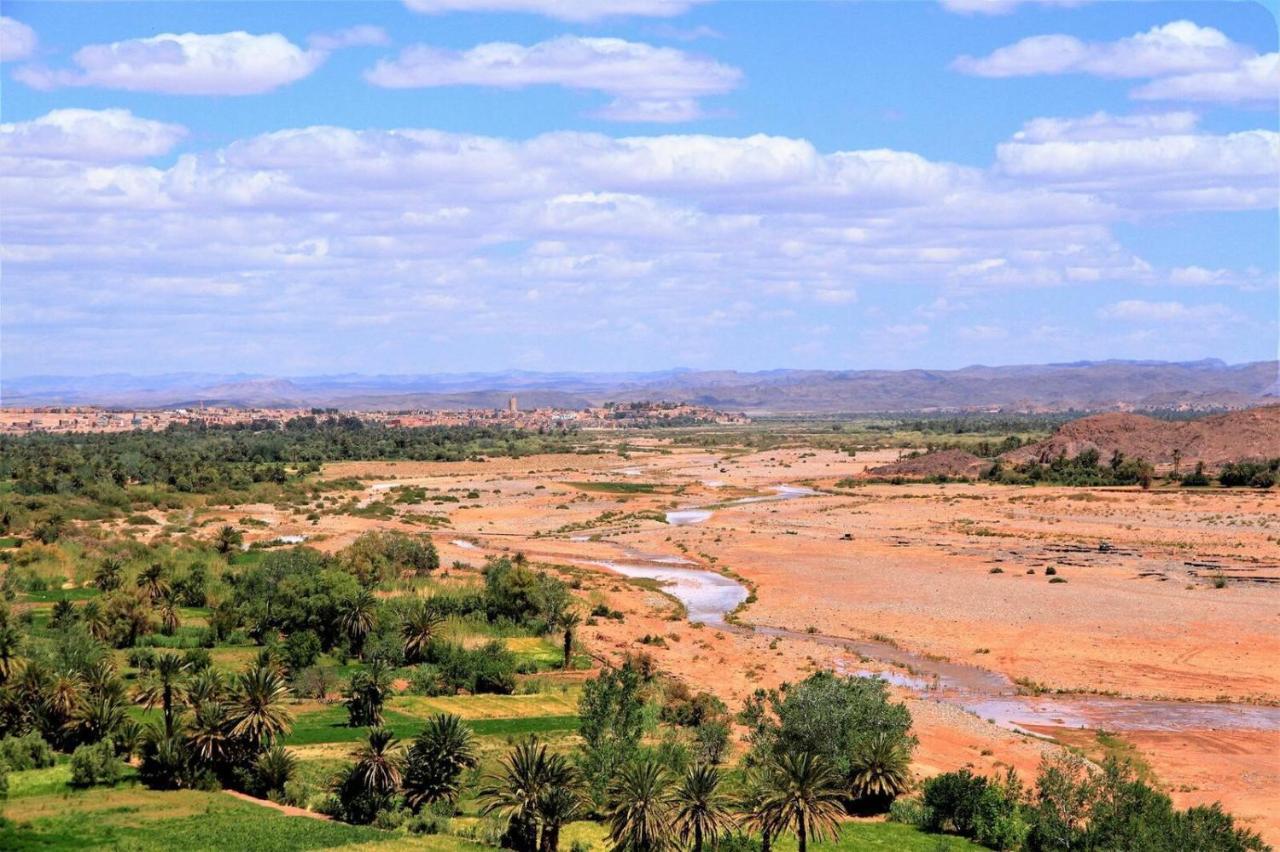 Kasbah Tifoultoute Tajda Luaran gambar