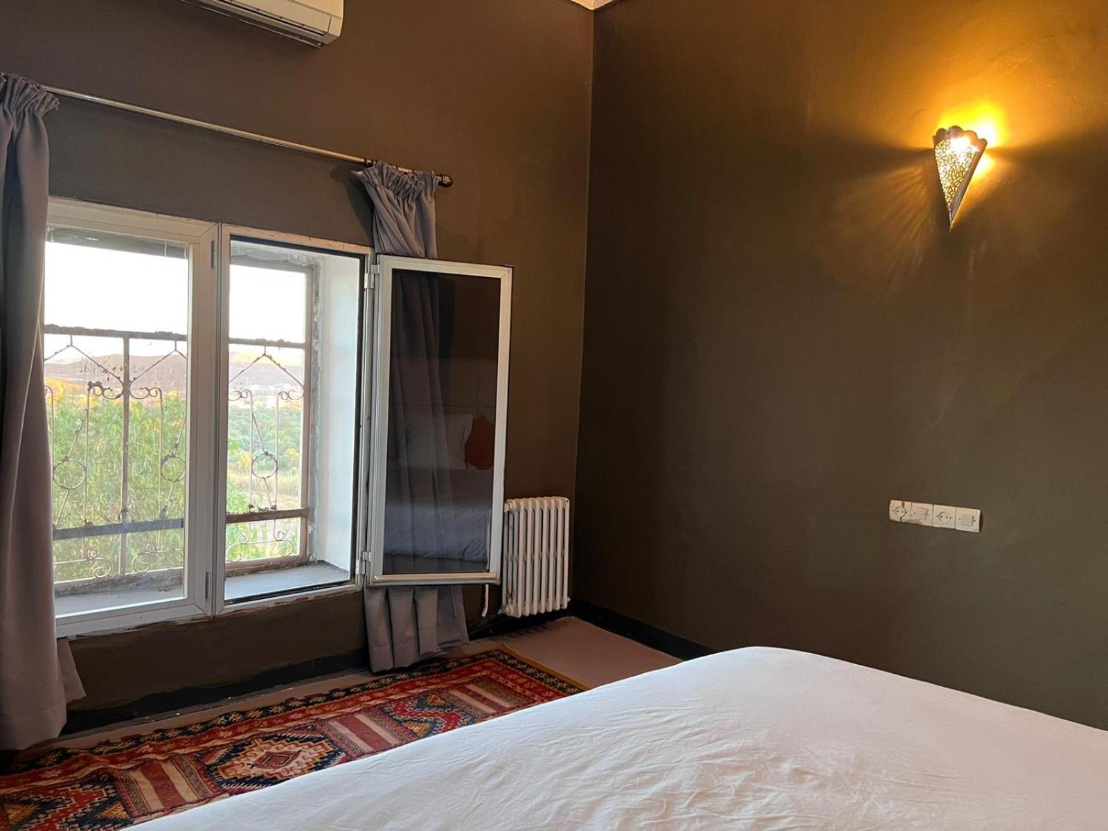 Kasbah Tifoultoute Tajda Luaran gambar